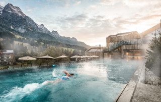 Naturhotel Forsthofgut - Pool bergFRISCHE, uschi liebl pr Presse Hotellerie, Lifestyle