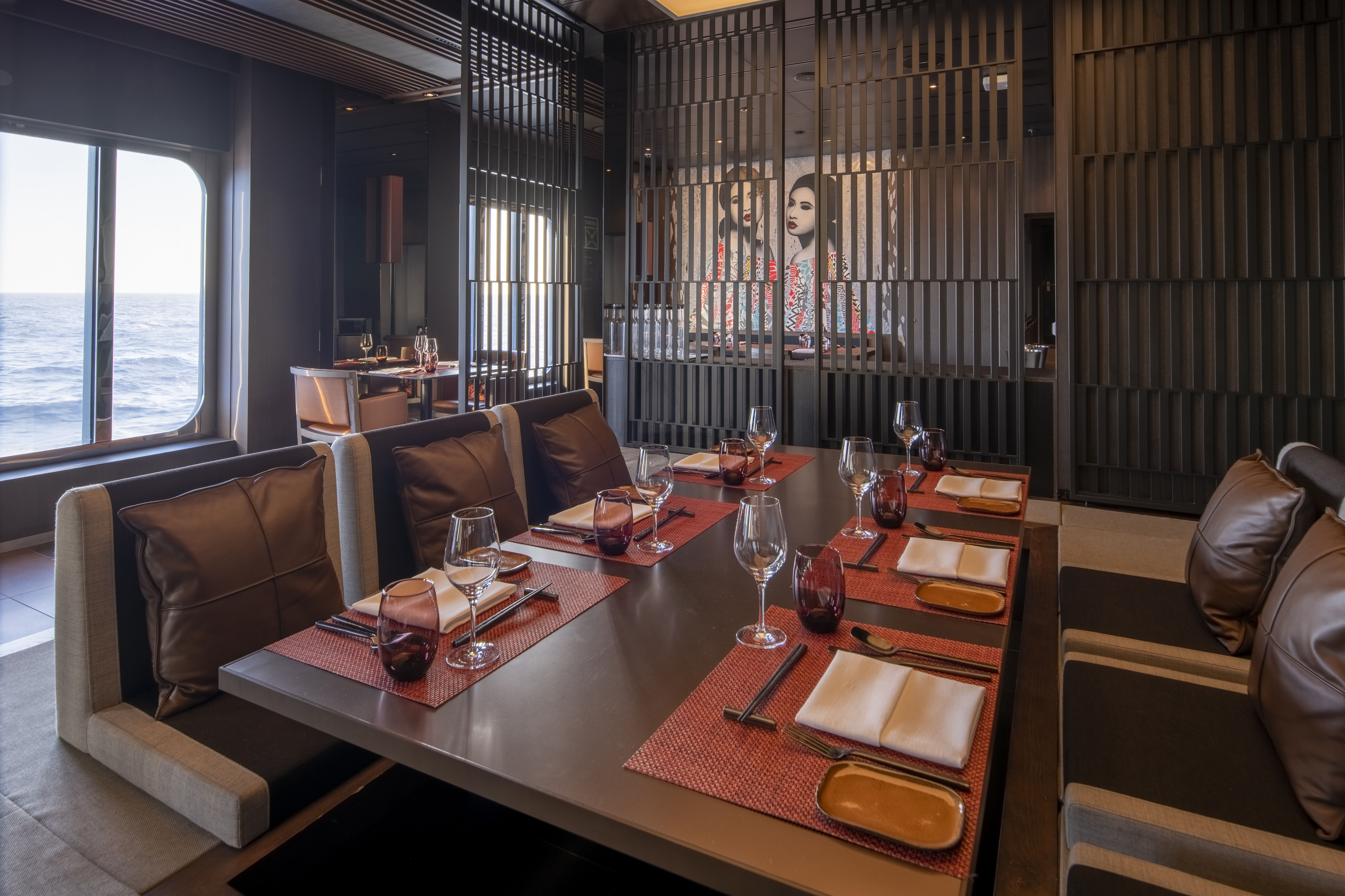 Scenic Eclipse - Kokos Asian Fusion Restaurant; Scenic Gruppe - Luxus-Yachtkreuzfahrten - Pressearbeit uschi liebl pr
